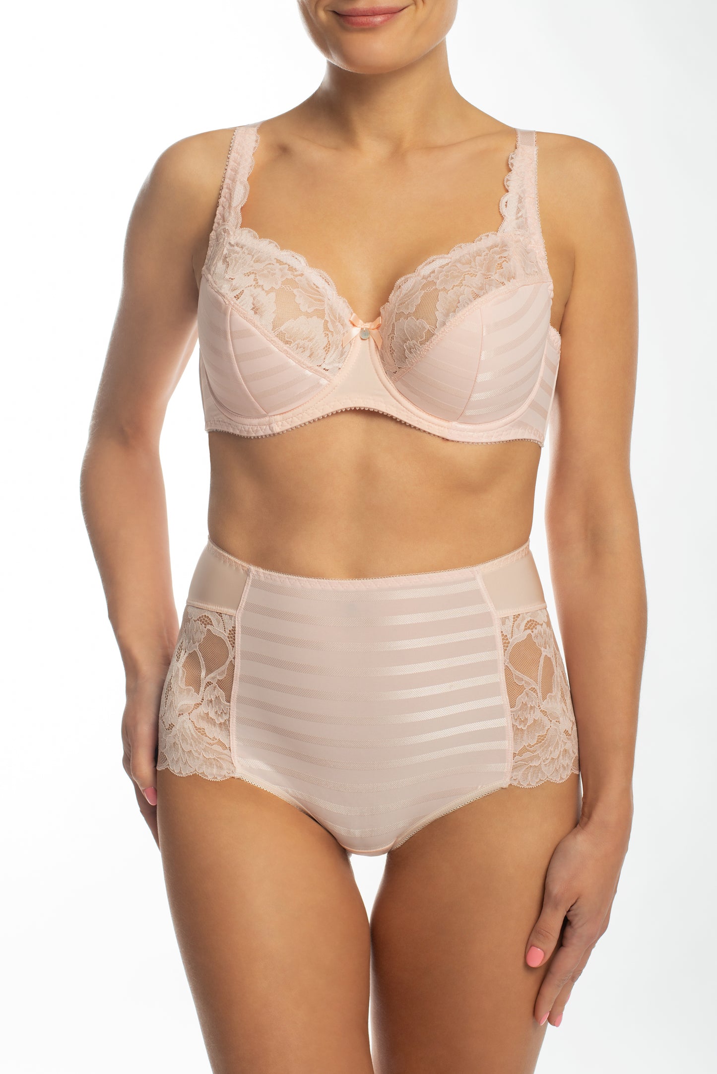 Valmira Half-padded Bra 1109 and High-Waist Comfort Briefs 2916/M in color Camellia
