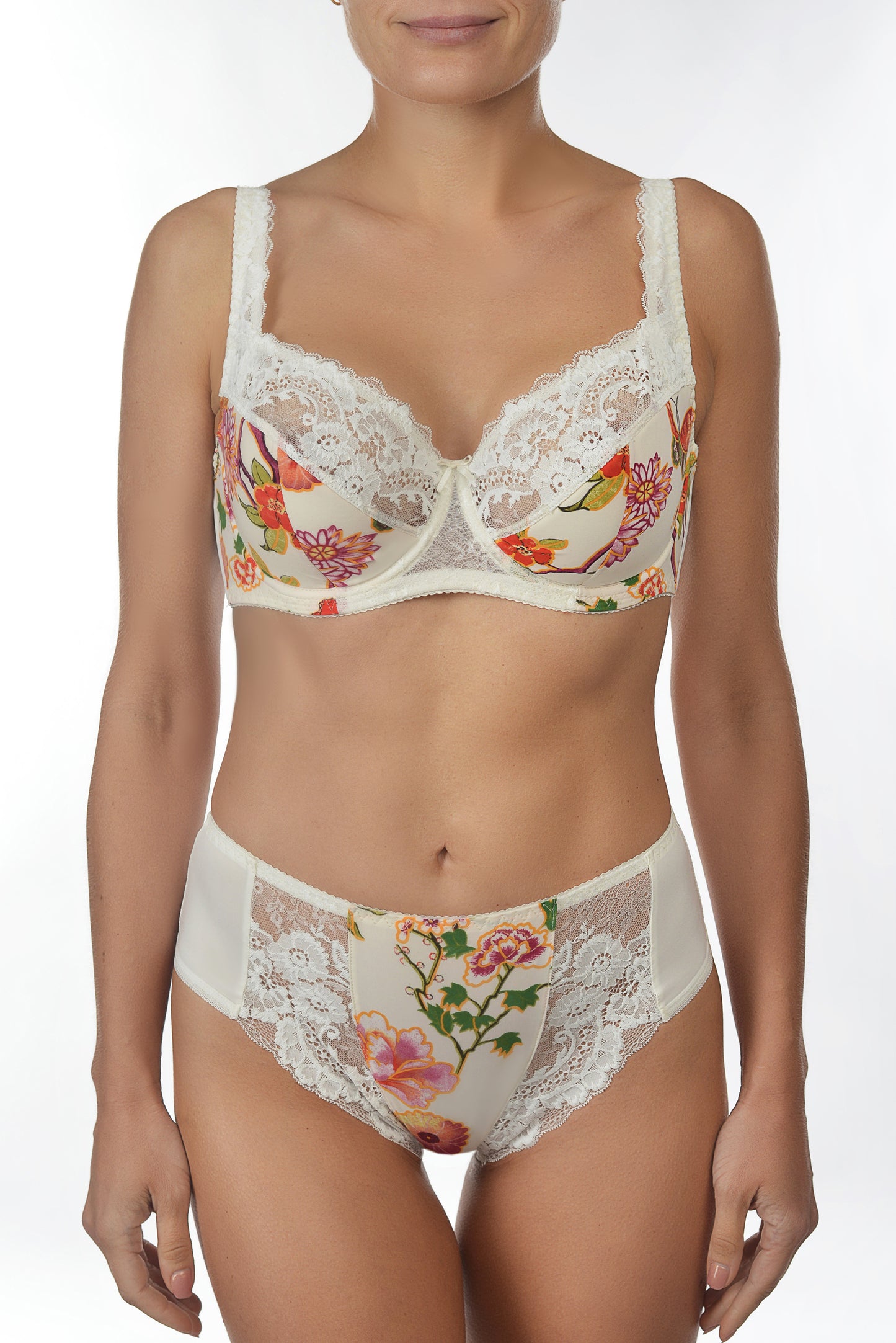 Valmira Half-Padded Bra 1109 and Mid-Waist Comfort Panties 2952/M in color Summer garden