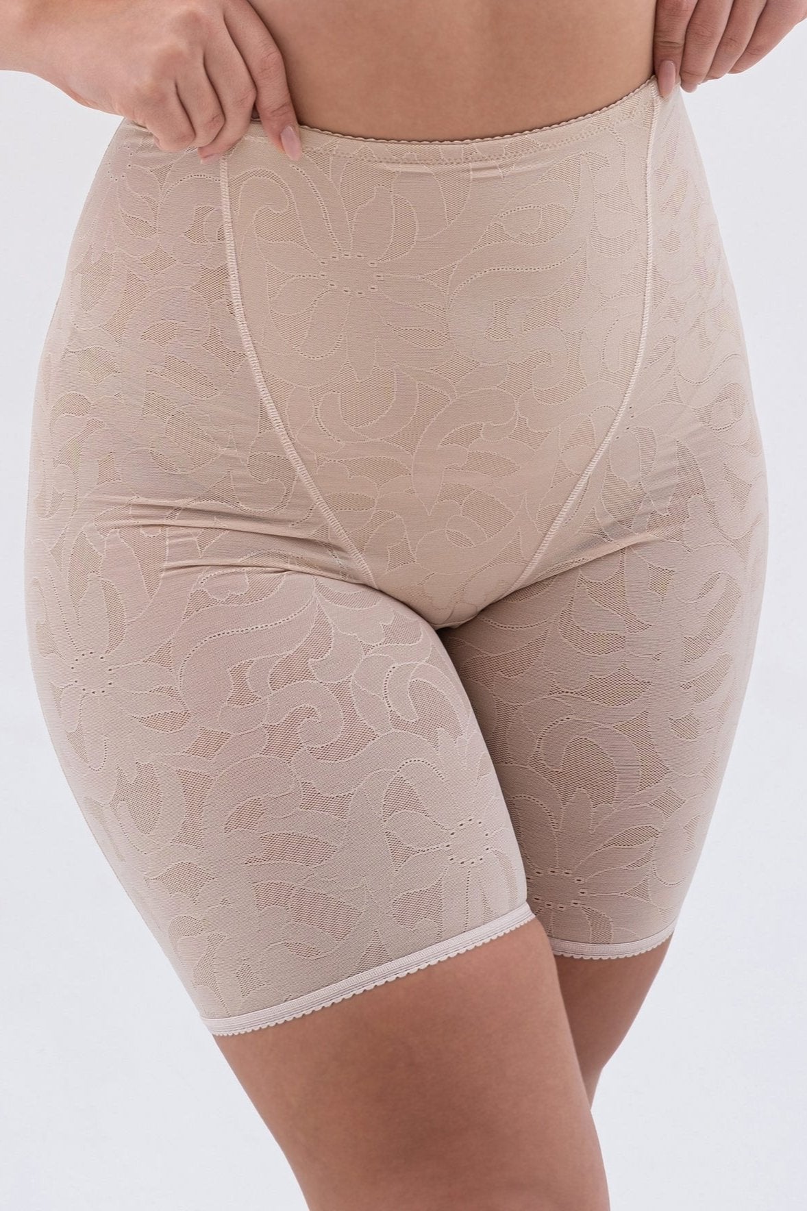 Shaping long leg panties