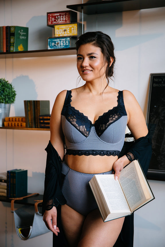 Longline bras