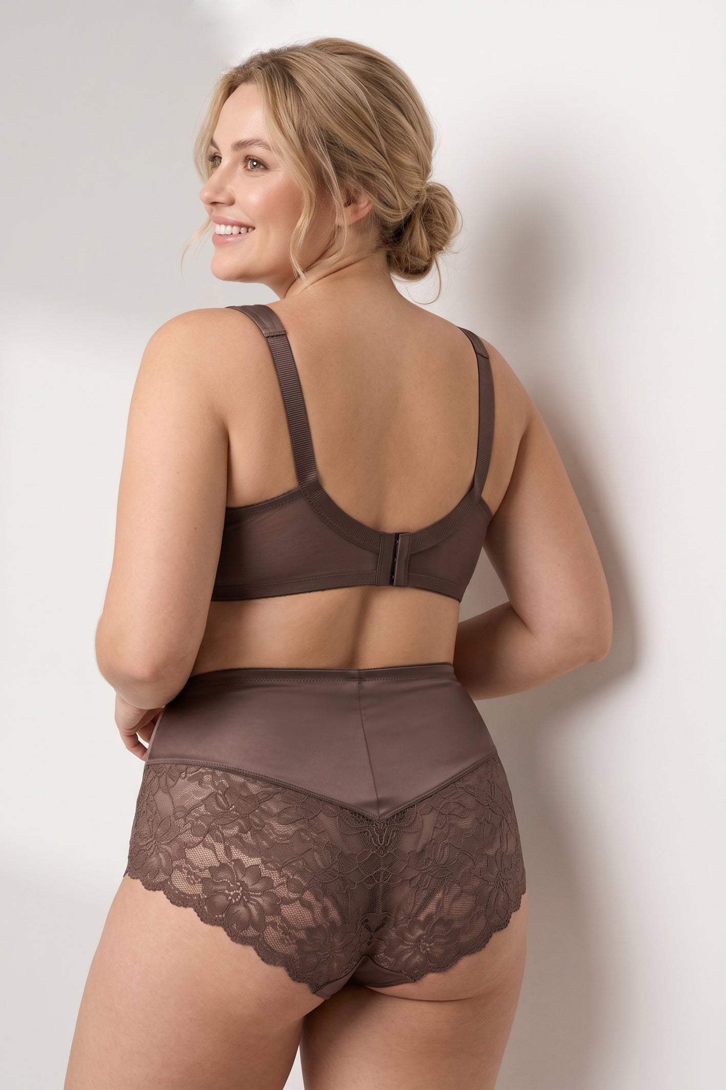 Unpadded Wireless Comfort Bra 1107 - Irish coffee (80-110 C-K)