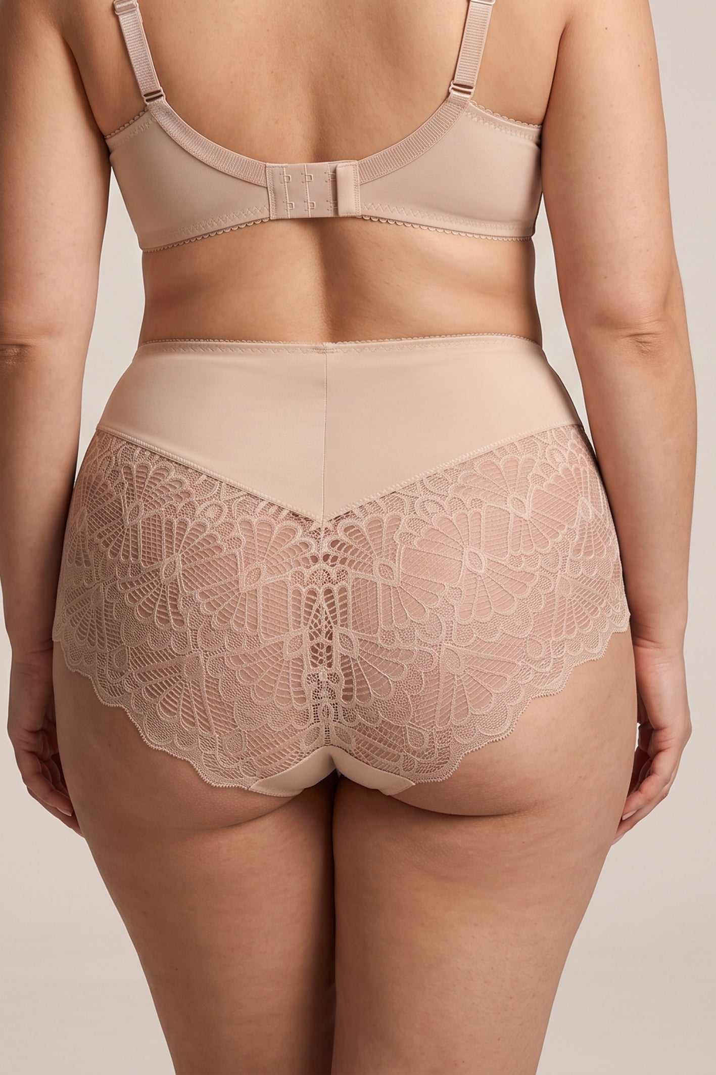 High-Waist Comfort Panties, Smooth microfibre with lace - 2922/M Peony, 40-52
