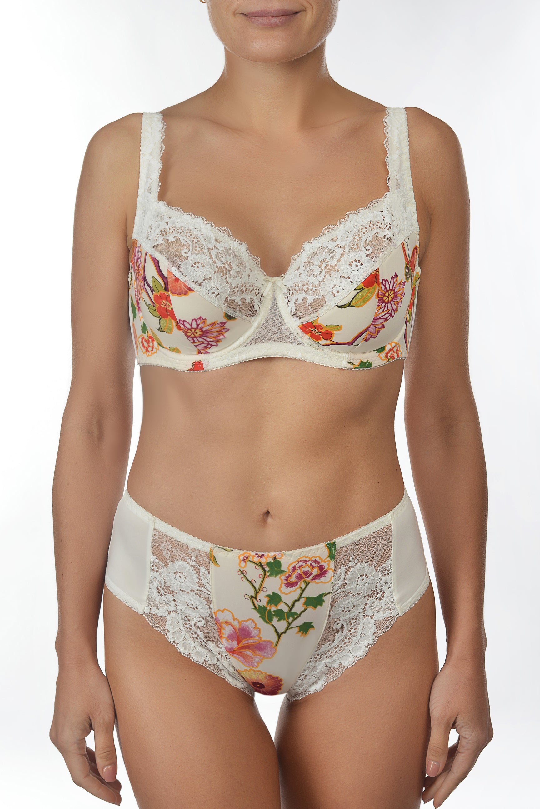 Valmira Half-Padded Bra 1109 and Mid-Waist Comfort Panties 2952/M in color Summer garden