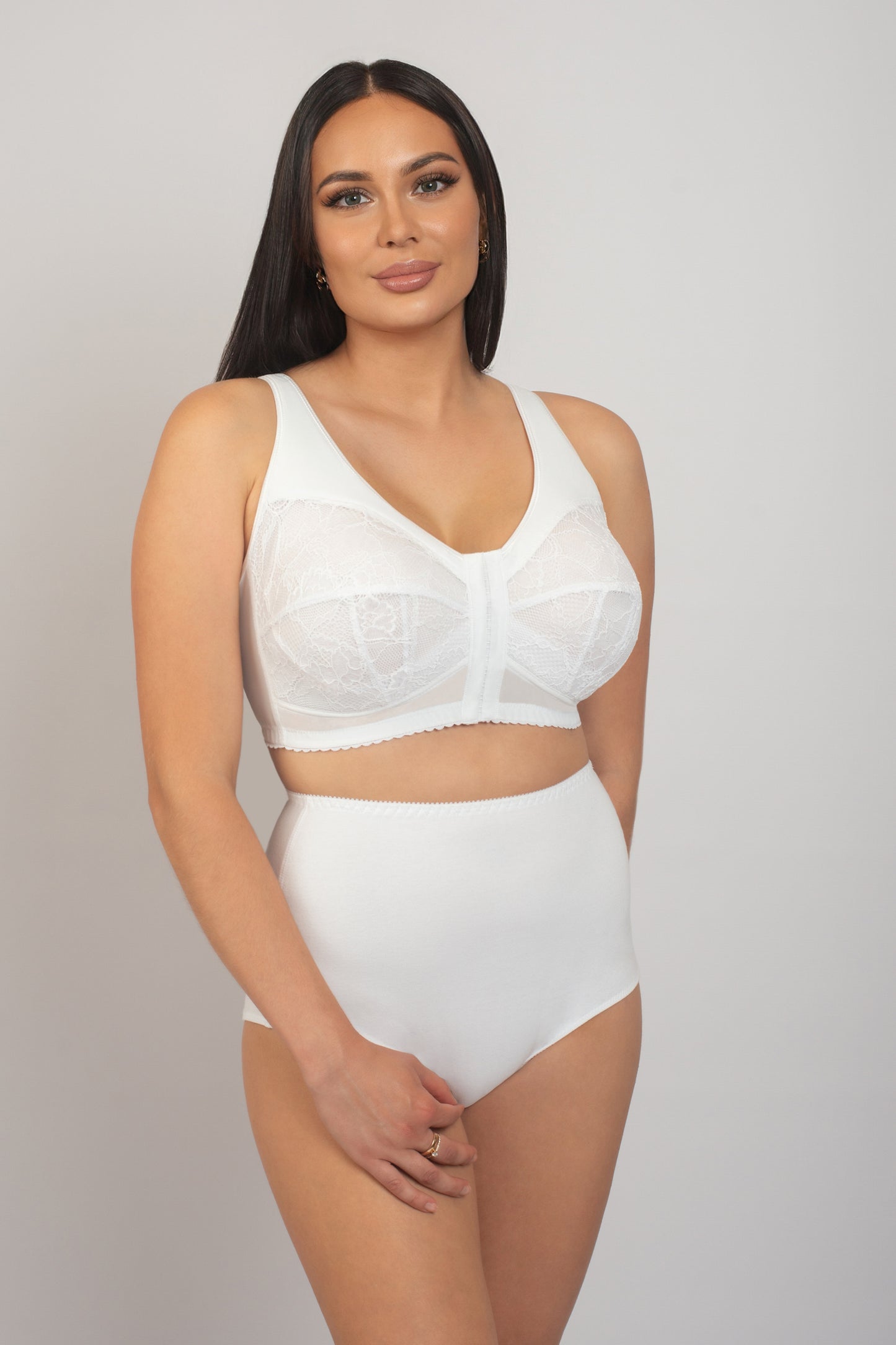 Apjoma mazinošs krūšturis bez stīpiņām ar aizdari priekšā - 1150, Balts, 90-135 B-L