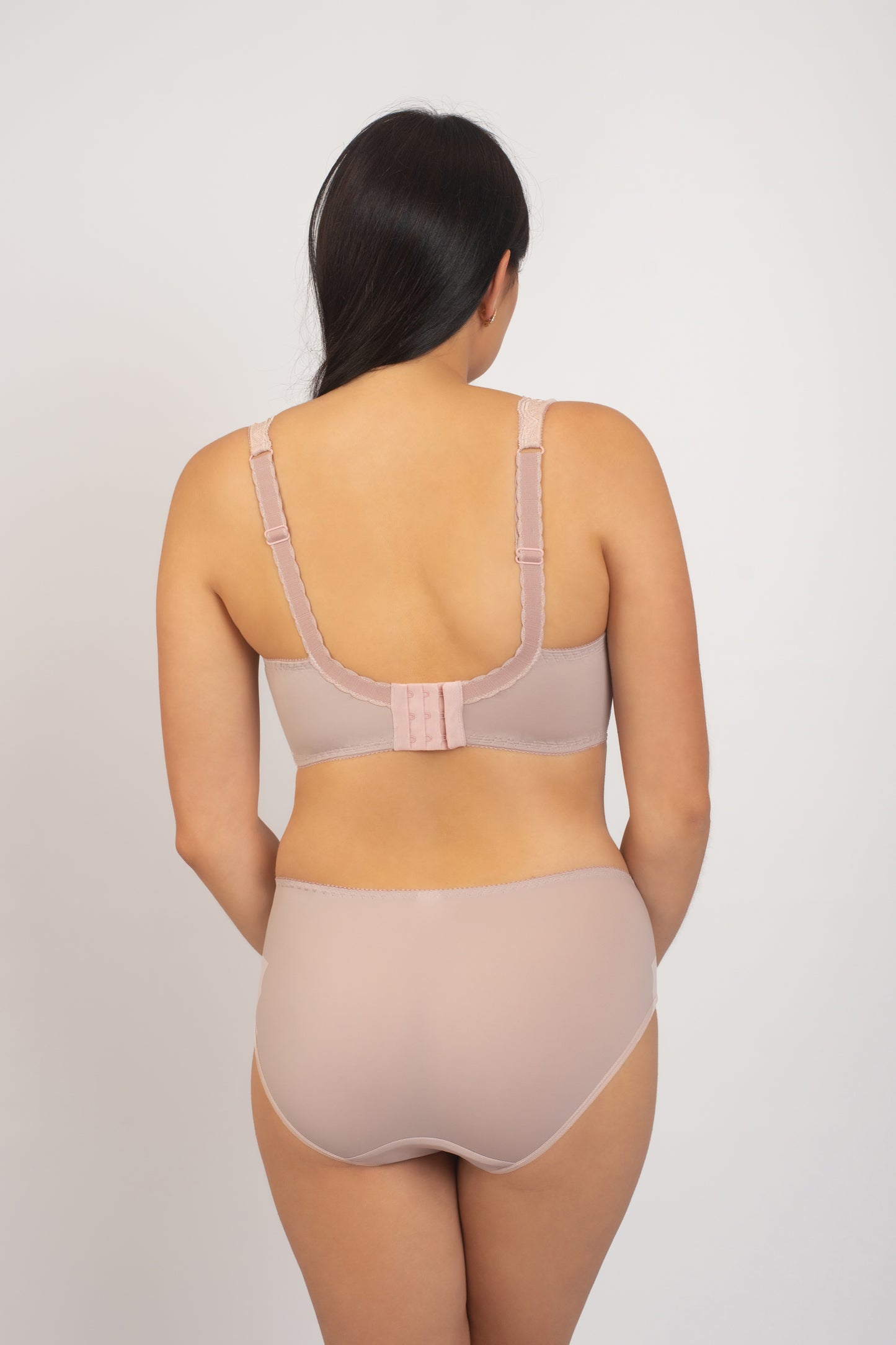 Комфортный бюсгальтер с мягкими чашками на косточках - 1113/S, Лотос, 75-105 B-K